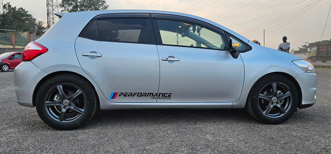 toyota yaris - 3