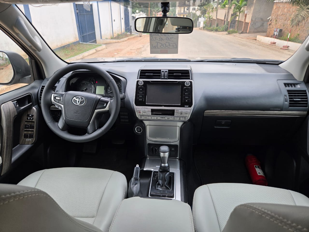 toyota land_cruiser - 6