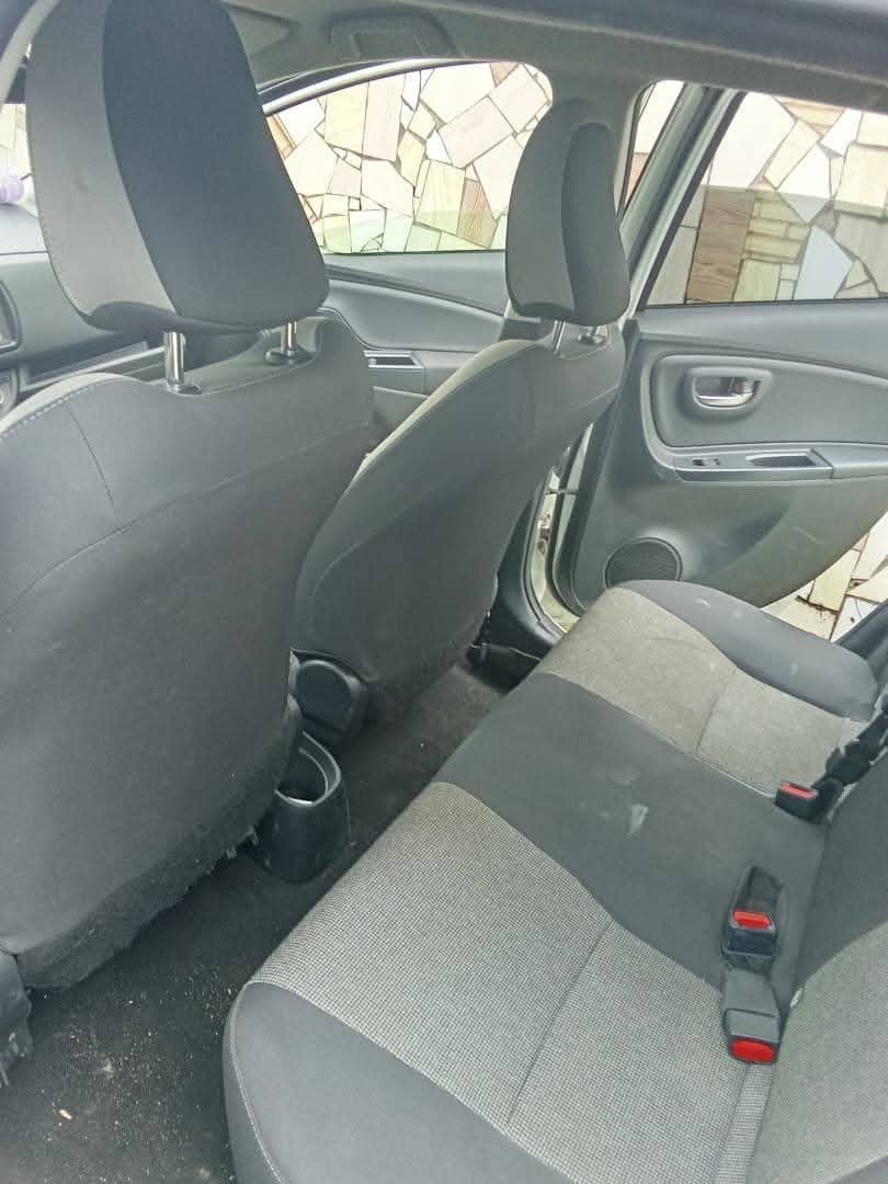toyota yaris - 6