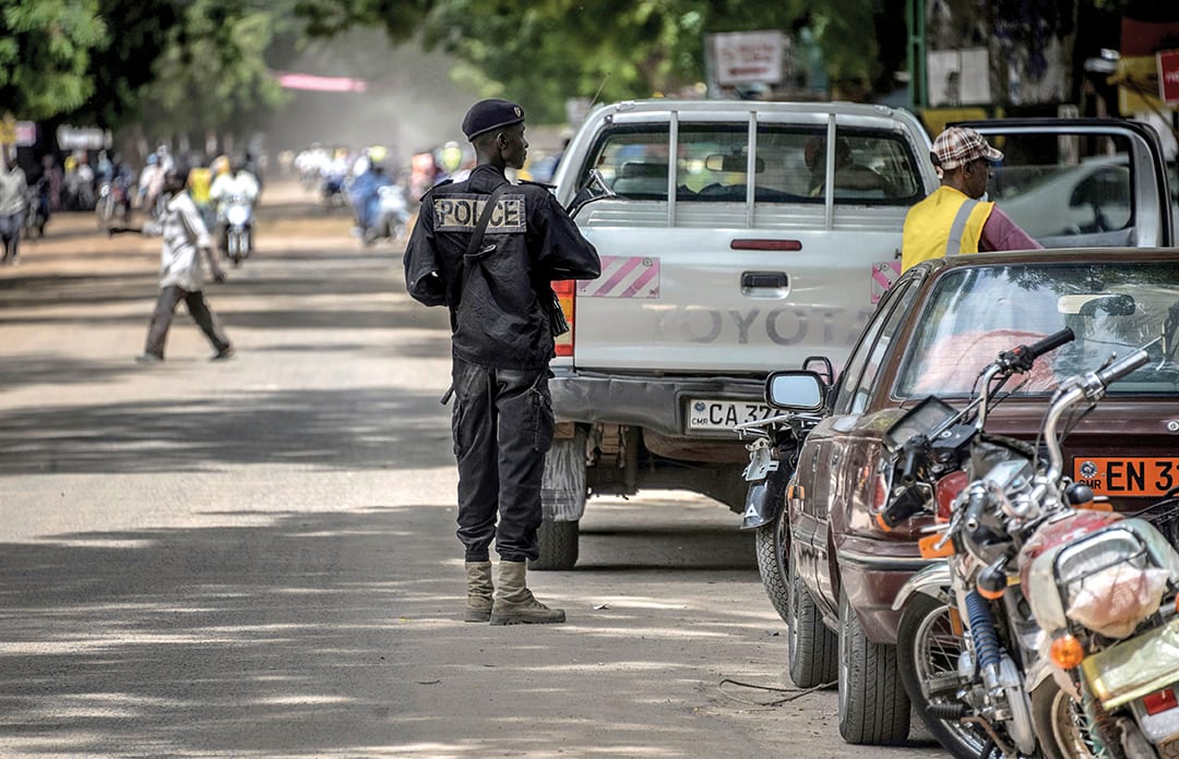 Guide Complet pour Conduire au Cameroun en Toute Sécurité