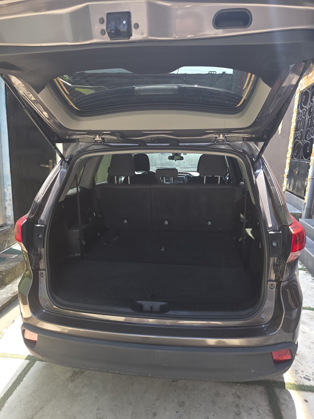 toyota highlander - 4