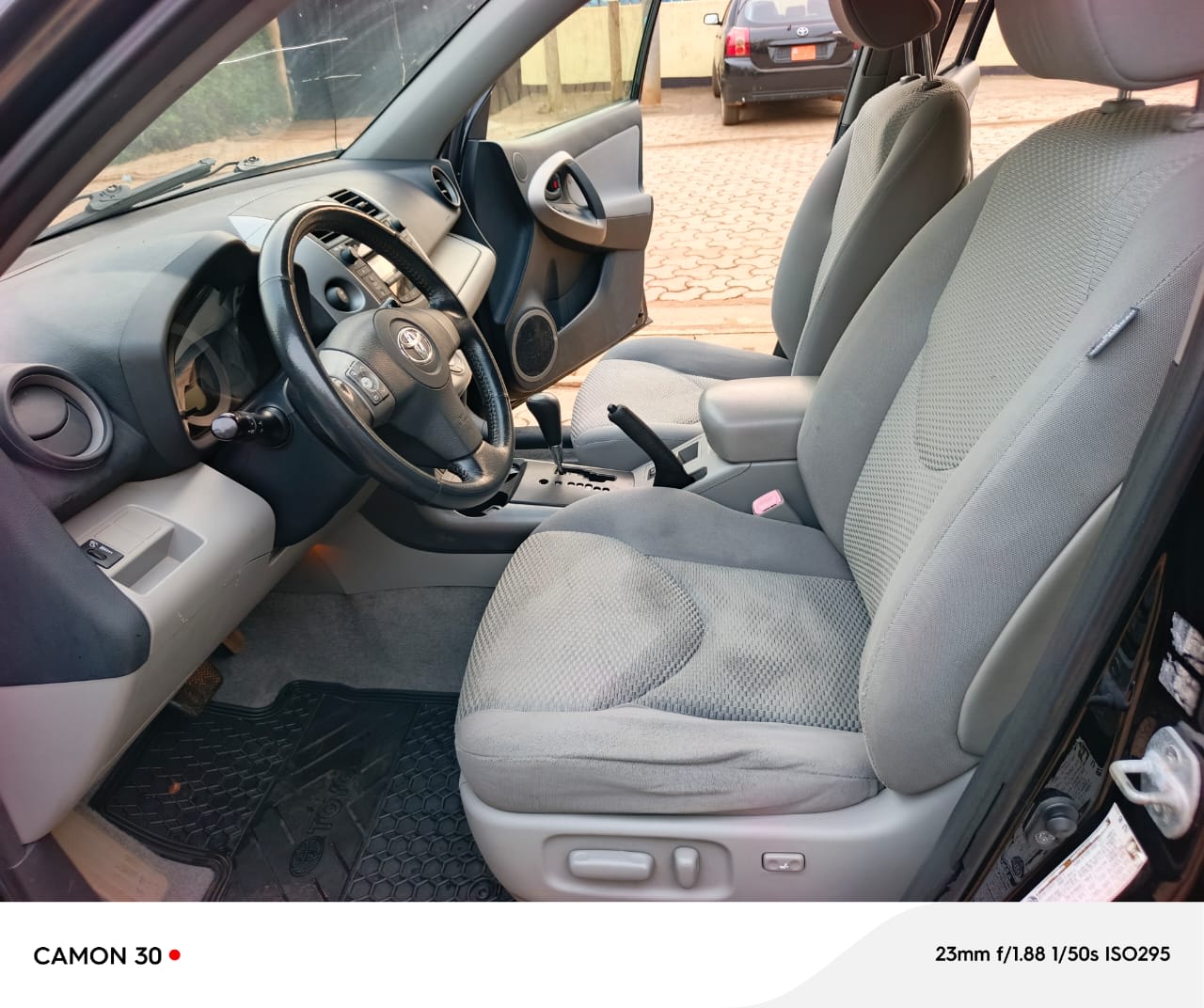 toyota rav4 - 3