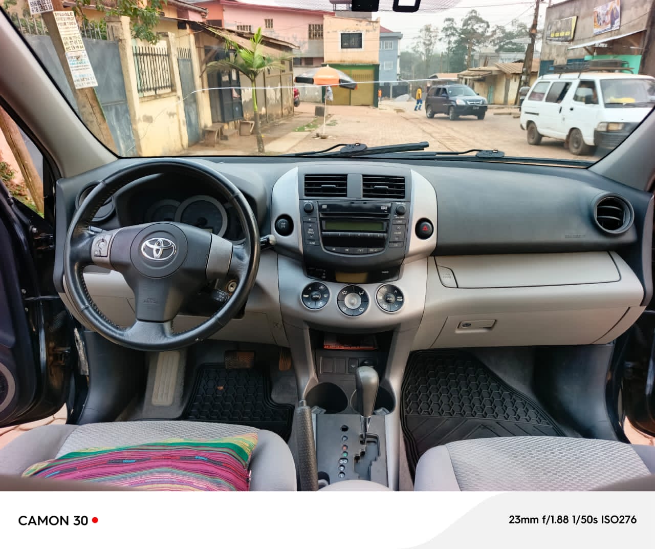 toyota rav4 - 4