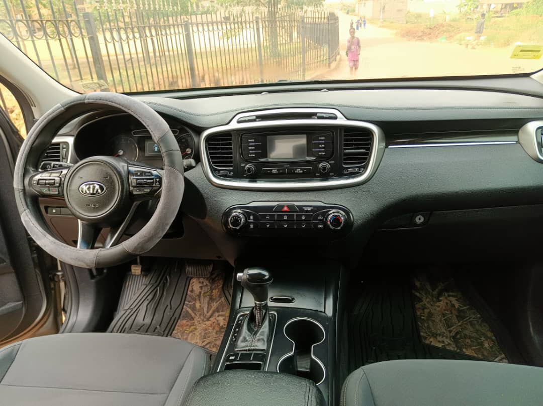 kia sorento - 4