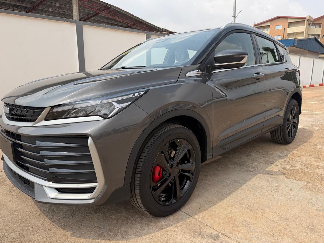 GEELY coolray 2025