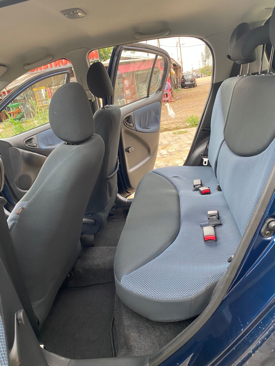 toyota yaris - 3