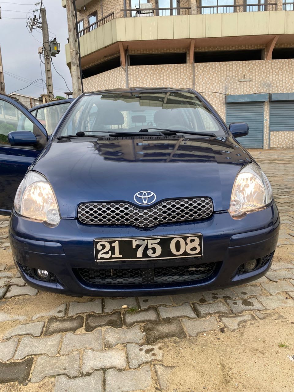 toyota yaris - 6