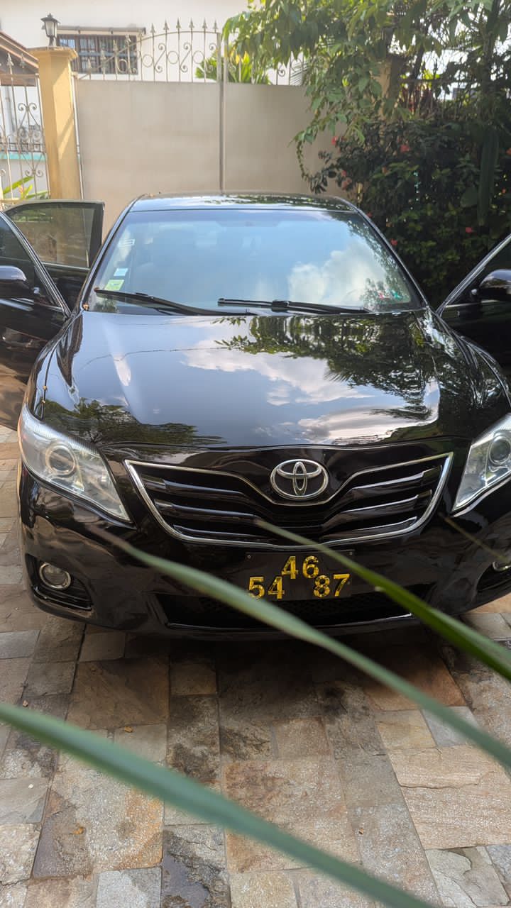 2011 toyota camry à Douala – 4 700 000 XAF