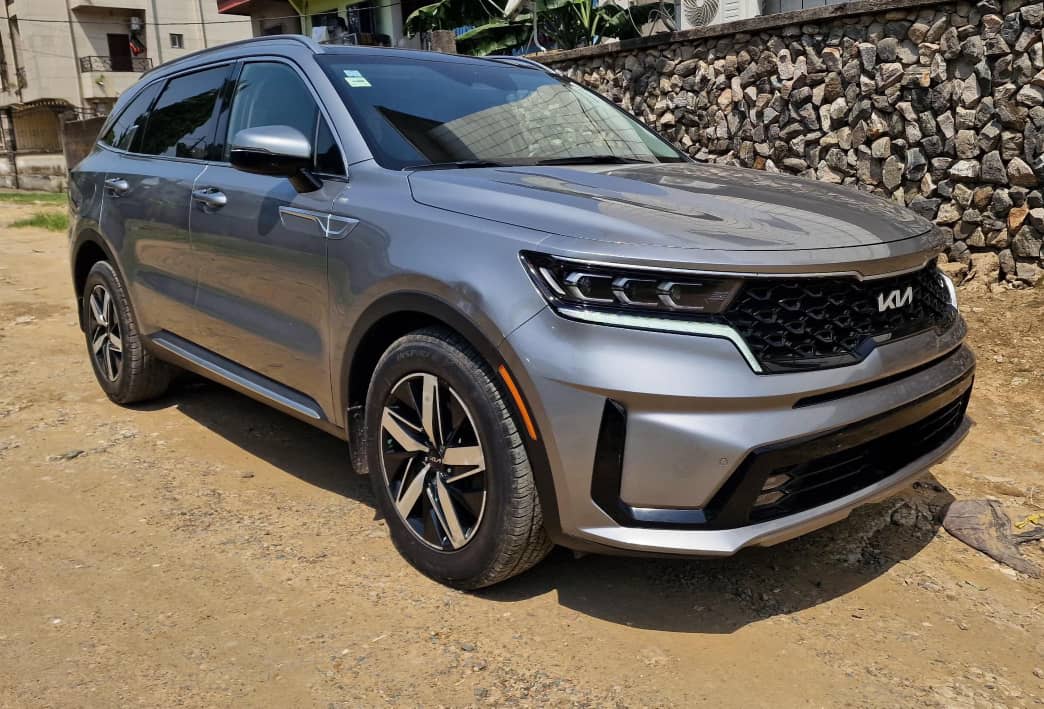 2022 kia sorento au Cameroun – 22 000 000 XAF