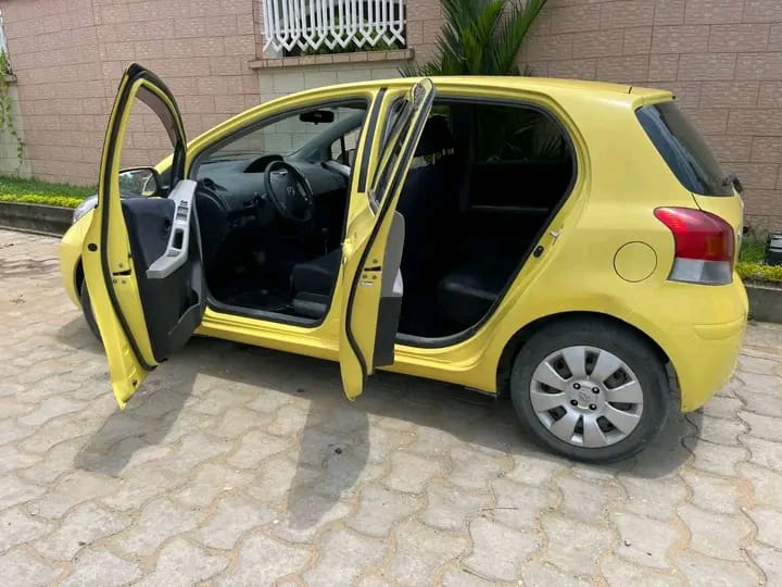 toyota yaris - 4