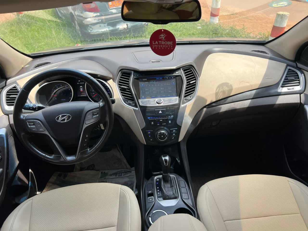 hyundai santa_fe - 8