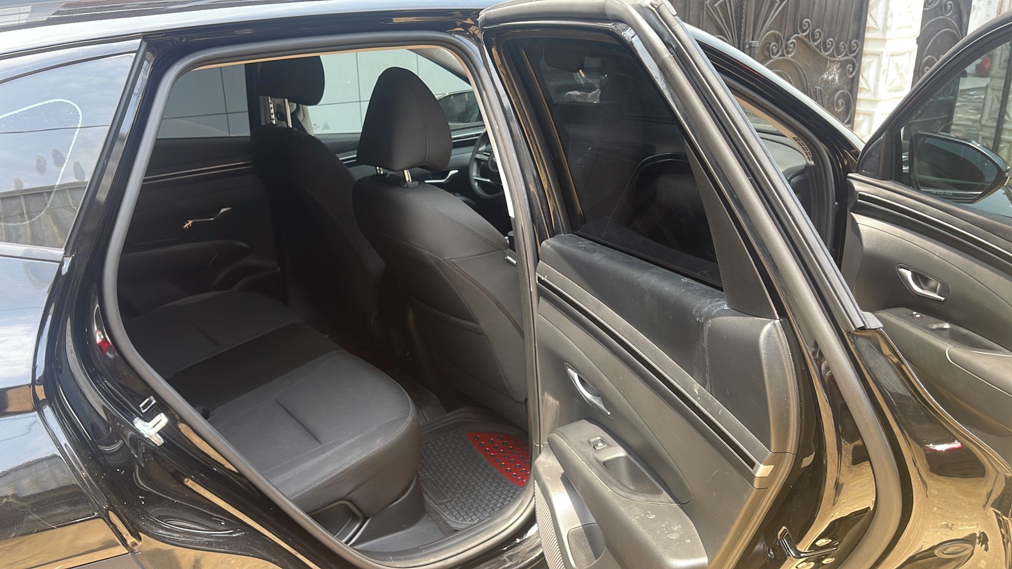 hyundai tucson - 5