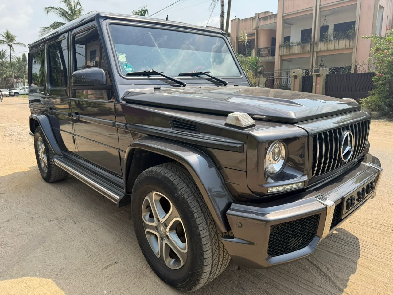 2010 mercedes_benz g_class au Cameroun – 33 000 000 XAF