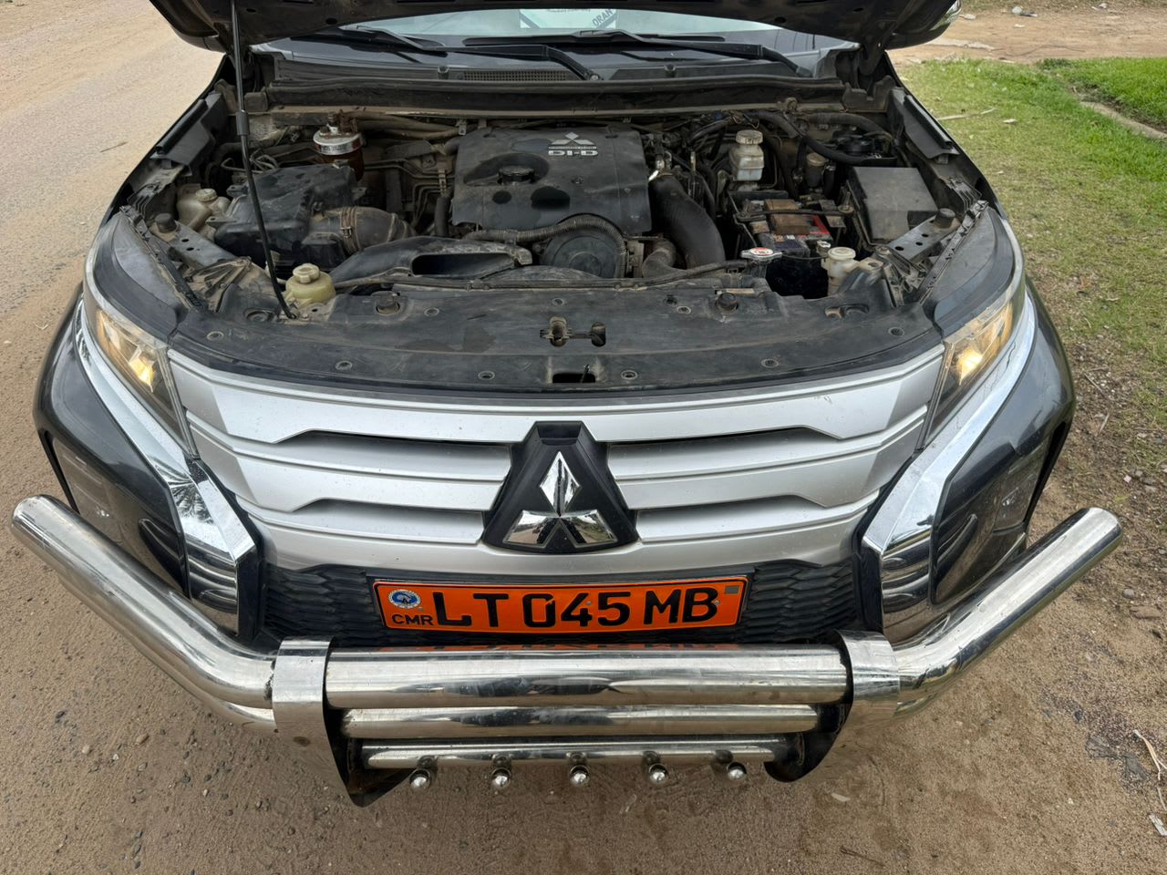mitsubishi montero_sport - 10