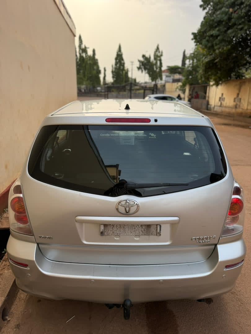 toyota corolla - 3