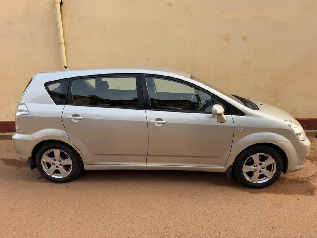 2012 toyota corolla à vendre à yaounde – 5 500 000&nbsp;FCFA - Image 1