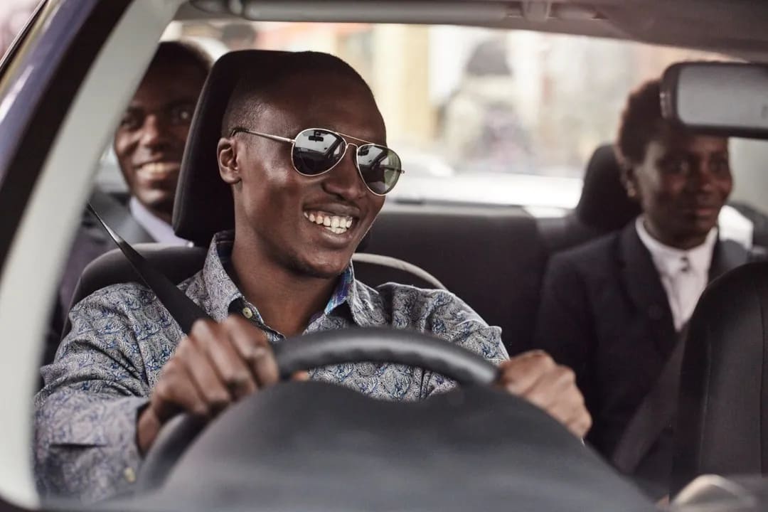 Quelles voitures choisir pour lancer un VTC à Abidjan ou Dakar 