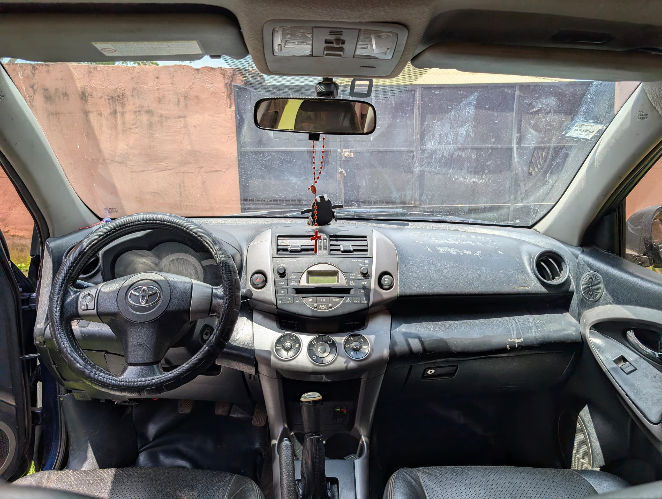 Toyota RAV4 - 2