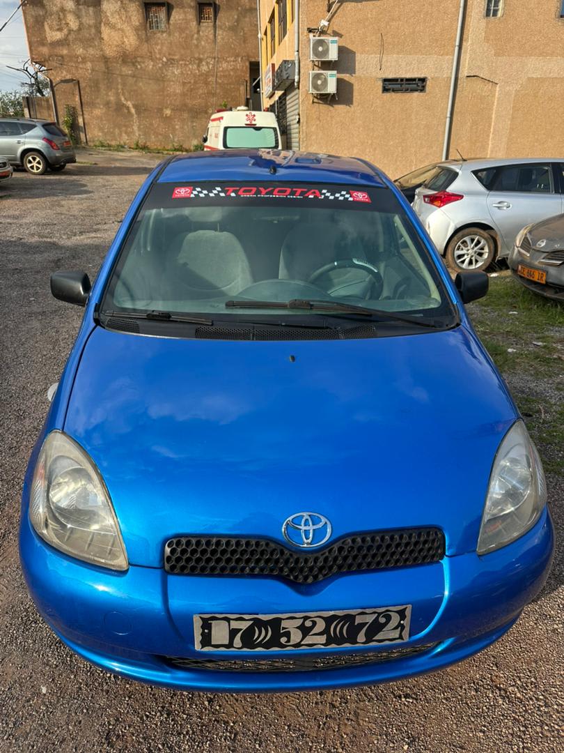 Toyota Yaris - 2