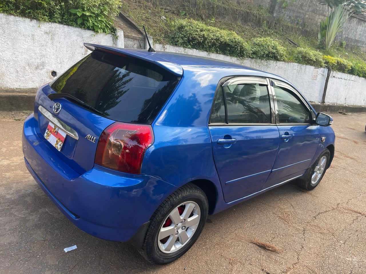 Toyota Corolla - 3