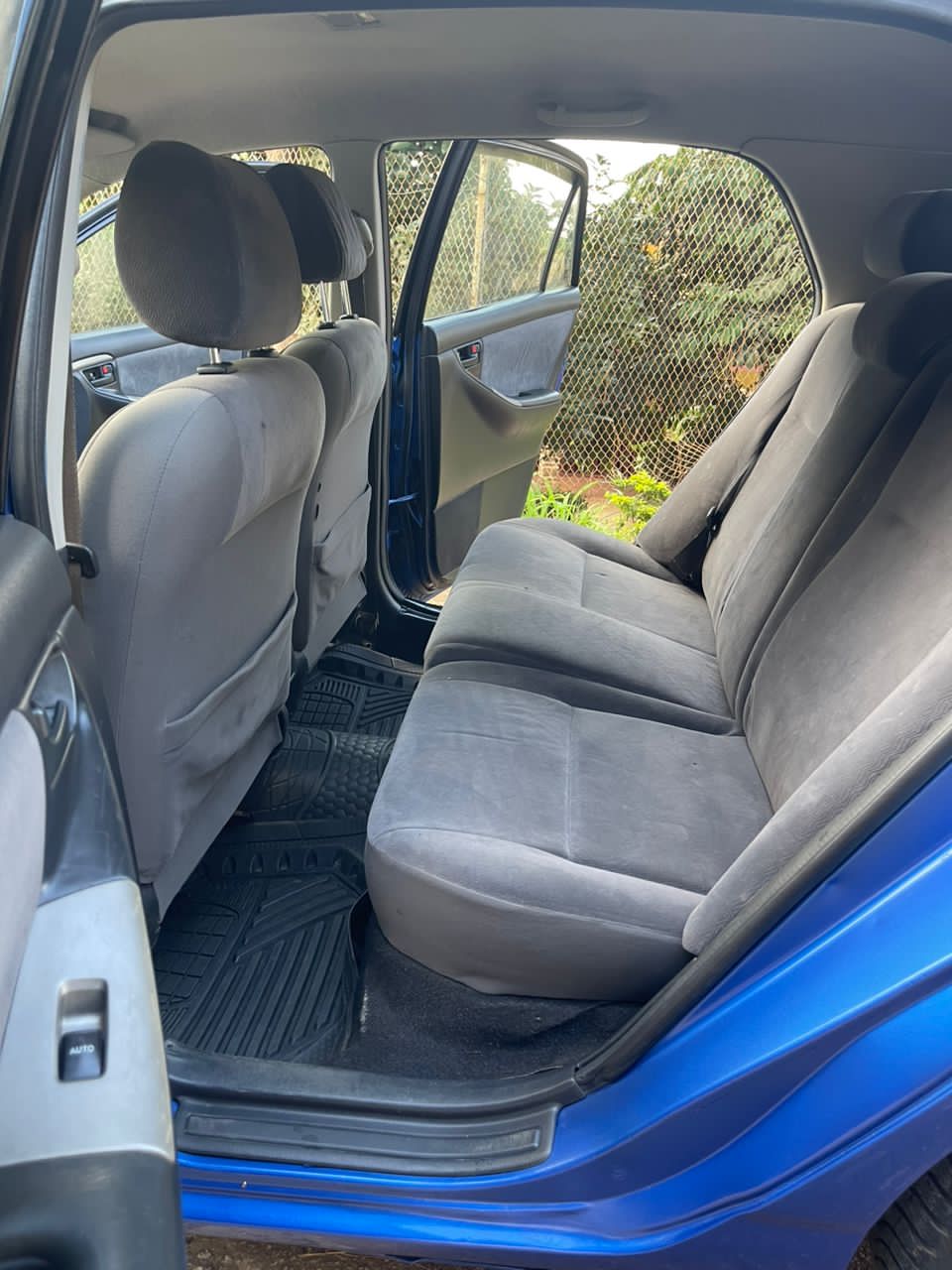 Toyota Corolla - 6