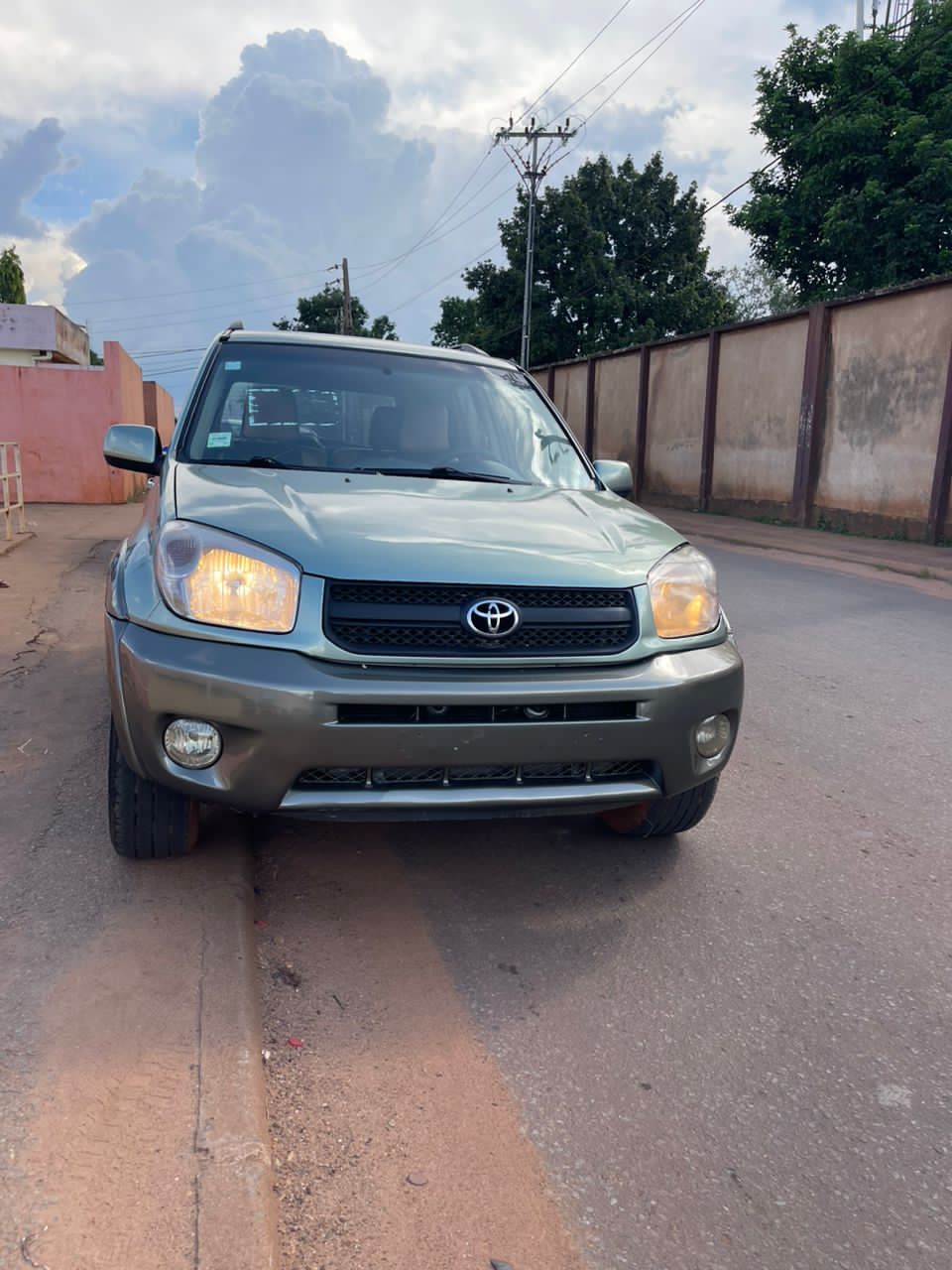 Toyota RAV4 - 3
