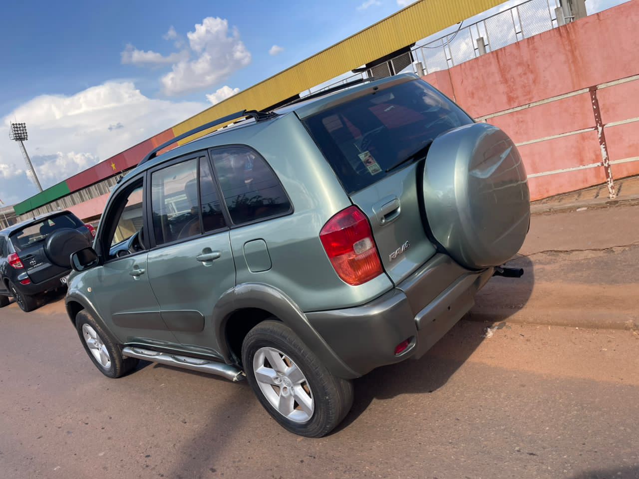 Toyota RAV4 - 5