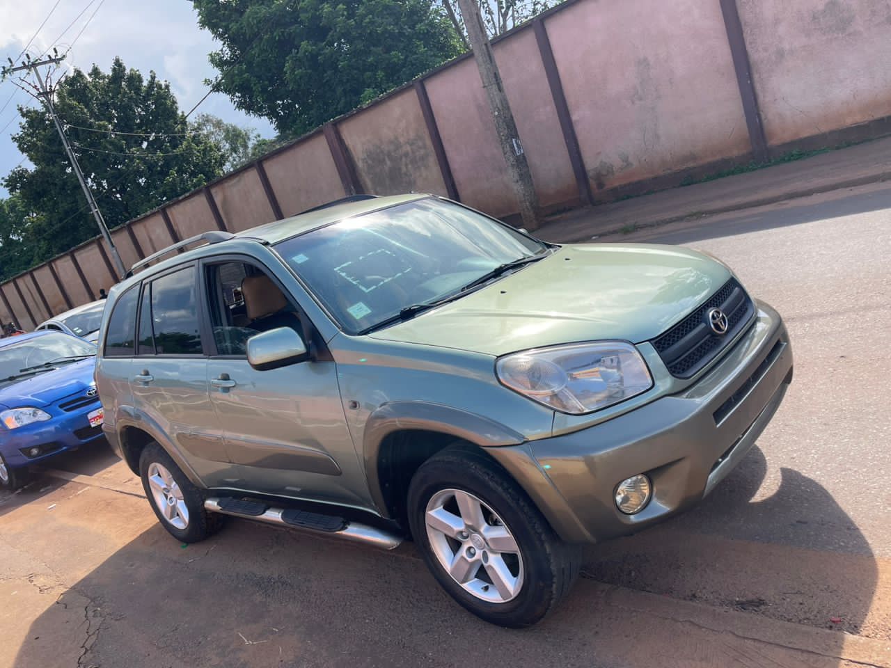 2026 Toyota RAV4 – 3 300 000 XAF