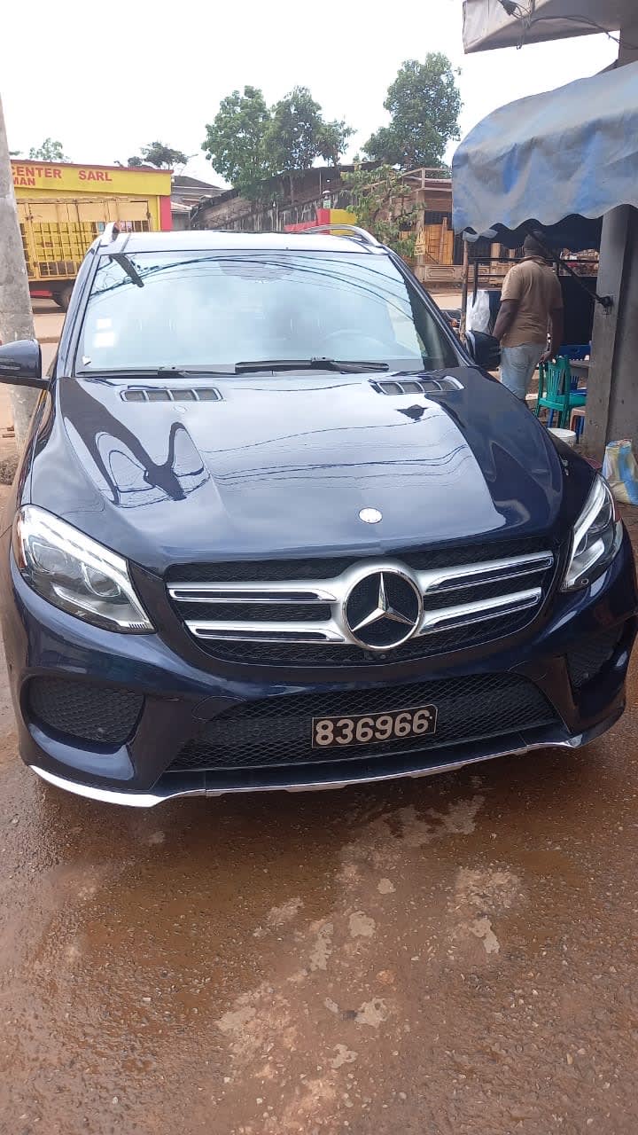 2017 Mercedes-Benz CLE au Cameroun – 22 000 000 XAF