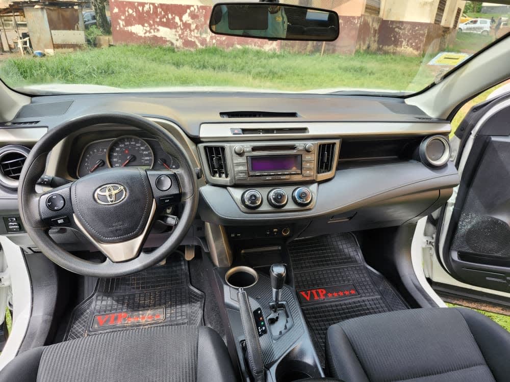 Toyota RAV4 - 2
