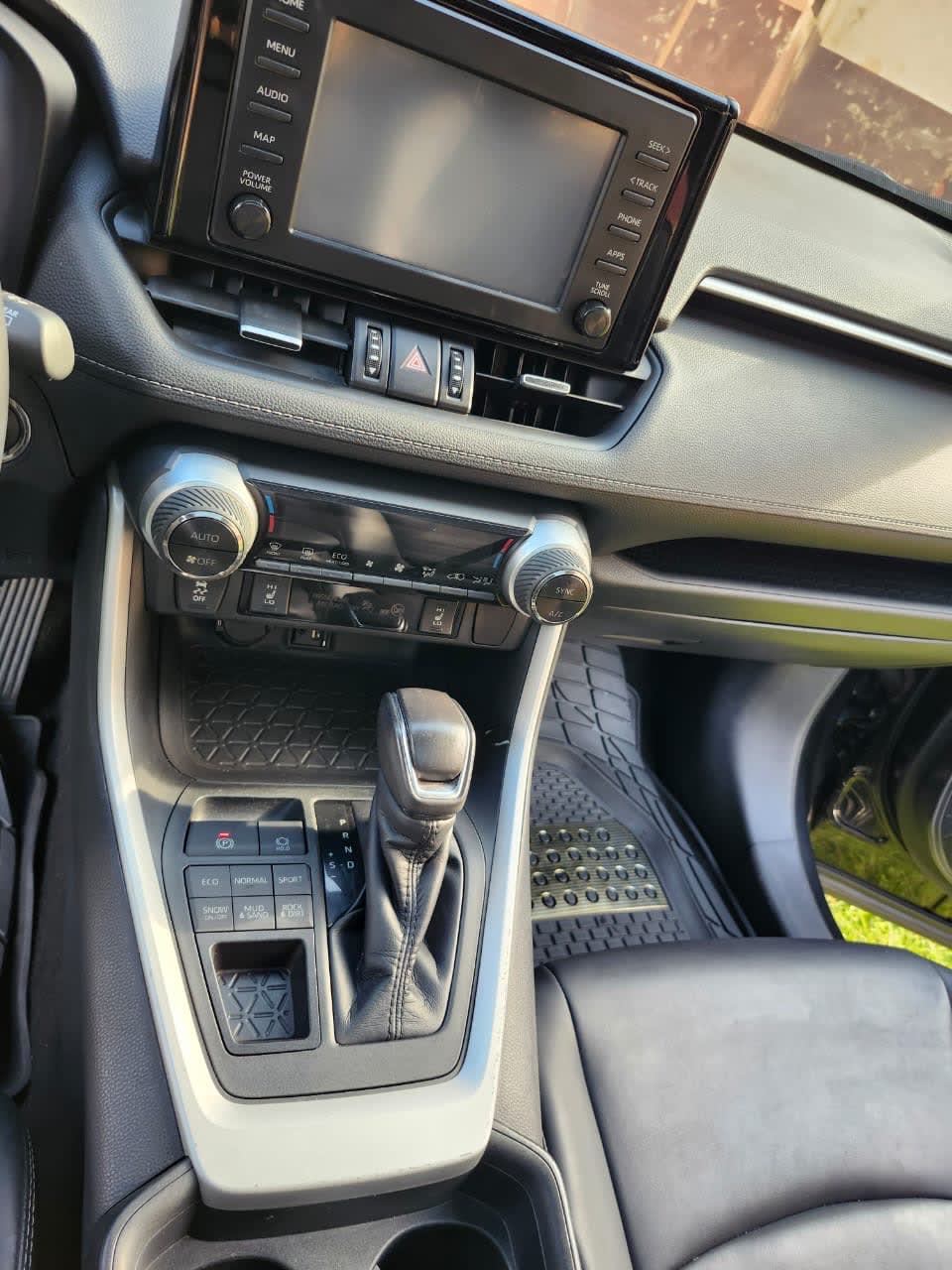 Toyota RAV4 - 2