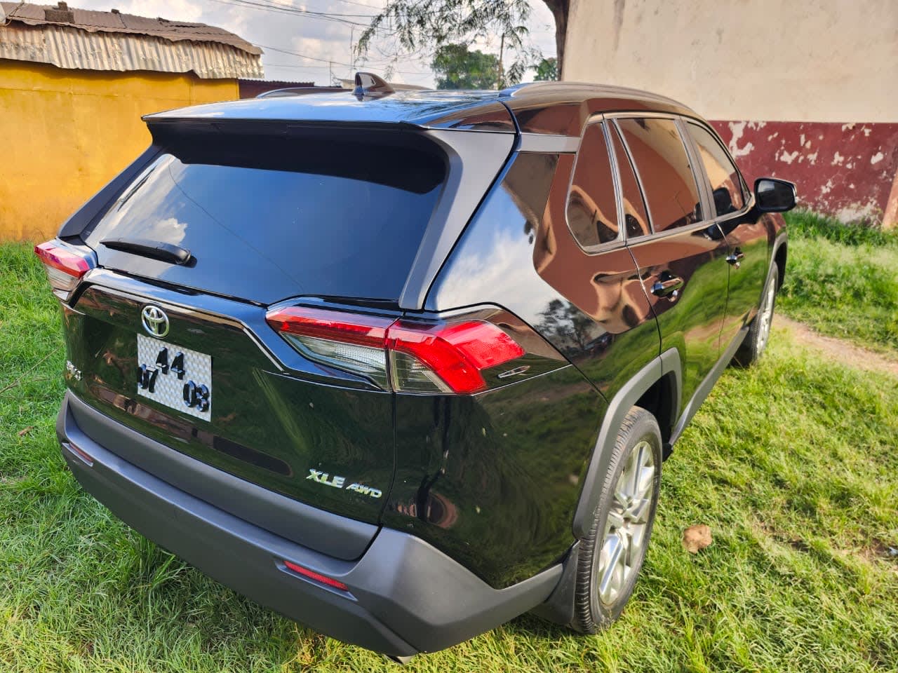Toyota RAV4 - 5
