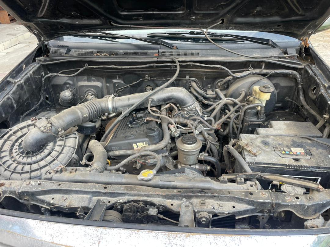 Toyota Fortuner - 7