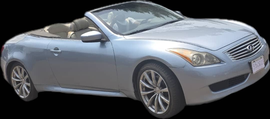 Infiniti G37 - 3