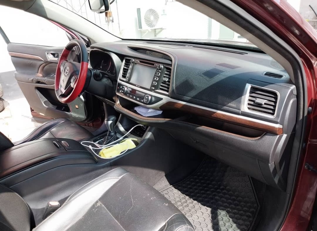 Toyota Highlander - 2