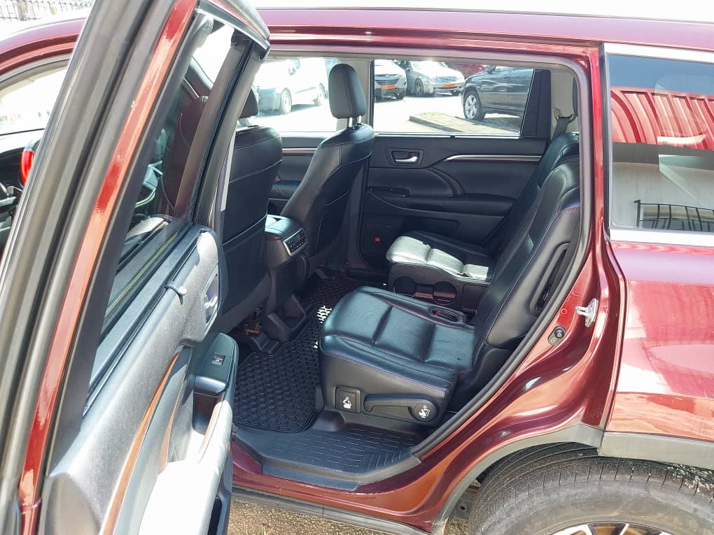 Toyota Highlander - 4