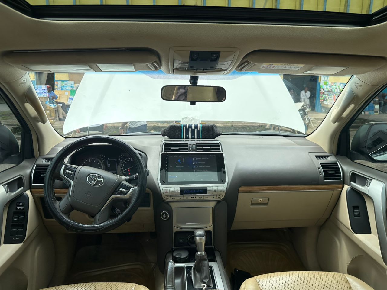 Toyota Land Cruiser - 6