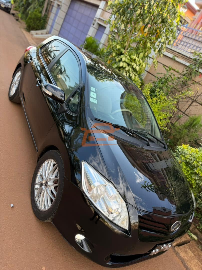 2010 Toyota Corolla à vendre à yaounde – 4 800 000&nbsp;FCFA - Image 1