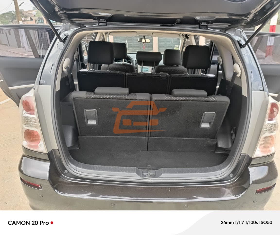 Toyota Corolla - 7