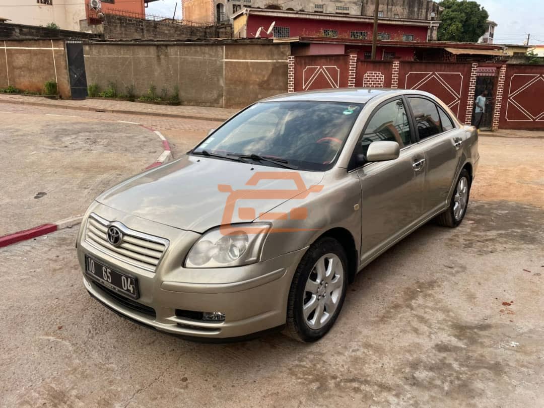 Toyota Corolla - 2