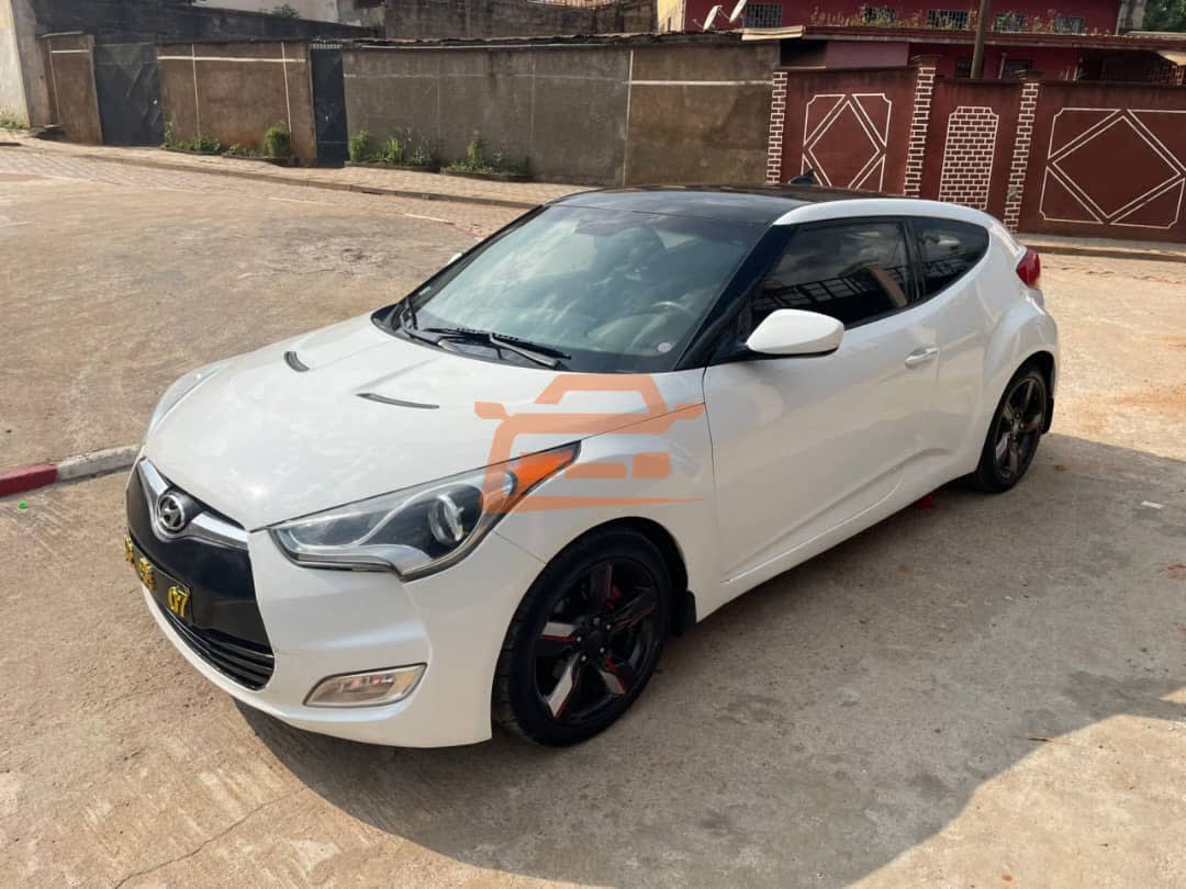 Hyundai Veloster 2013