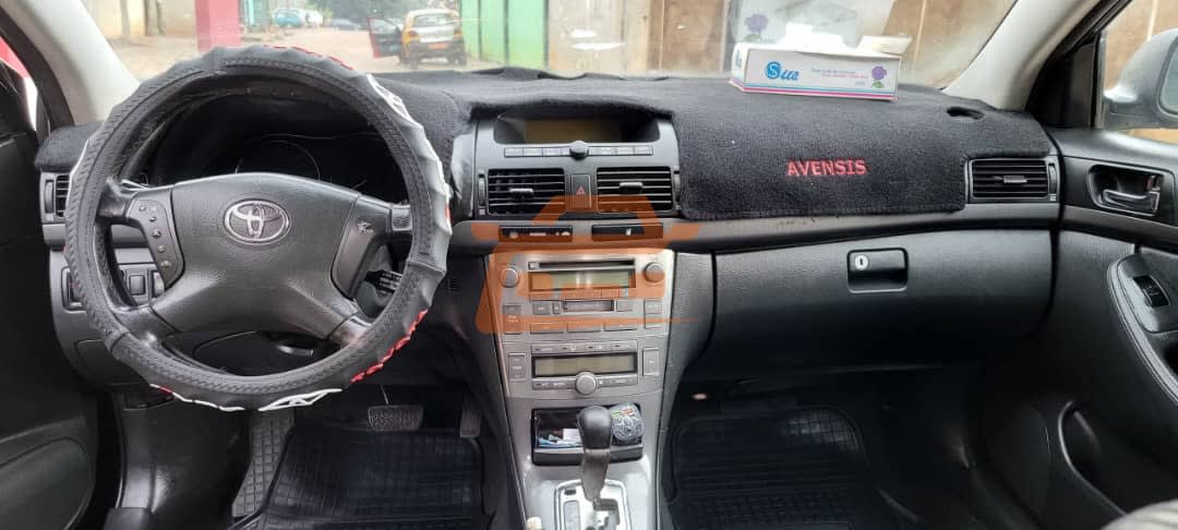 Toyota Corolla - 4