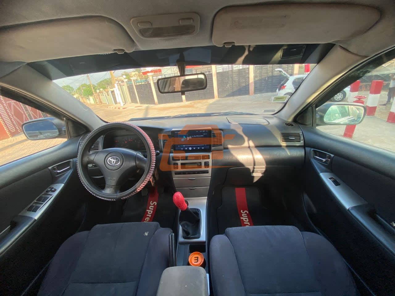 Toyota Corolla - 3