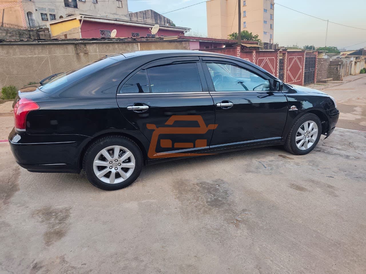 Toyota Corolla - 2