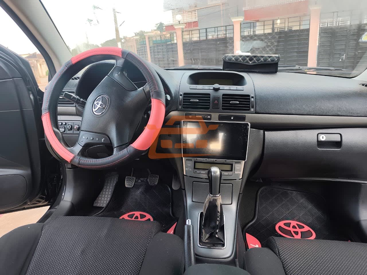 Toyota Corolla - 4
