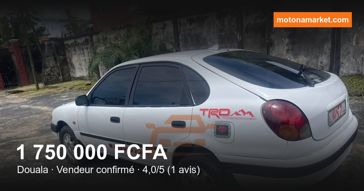 2002 Toyota Corolla à Douala