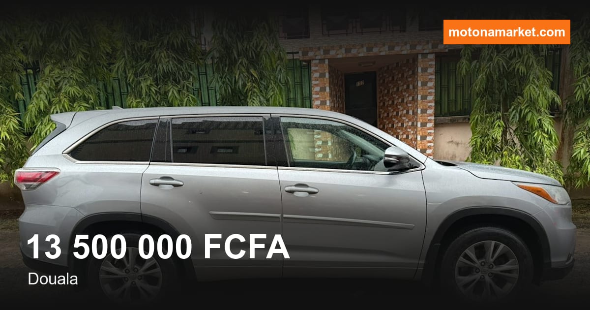 2015 Toyota Highlander à Douala