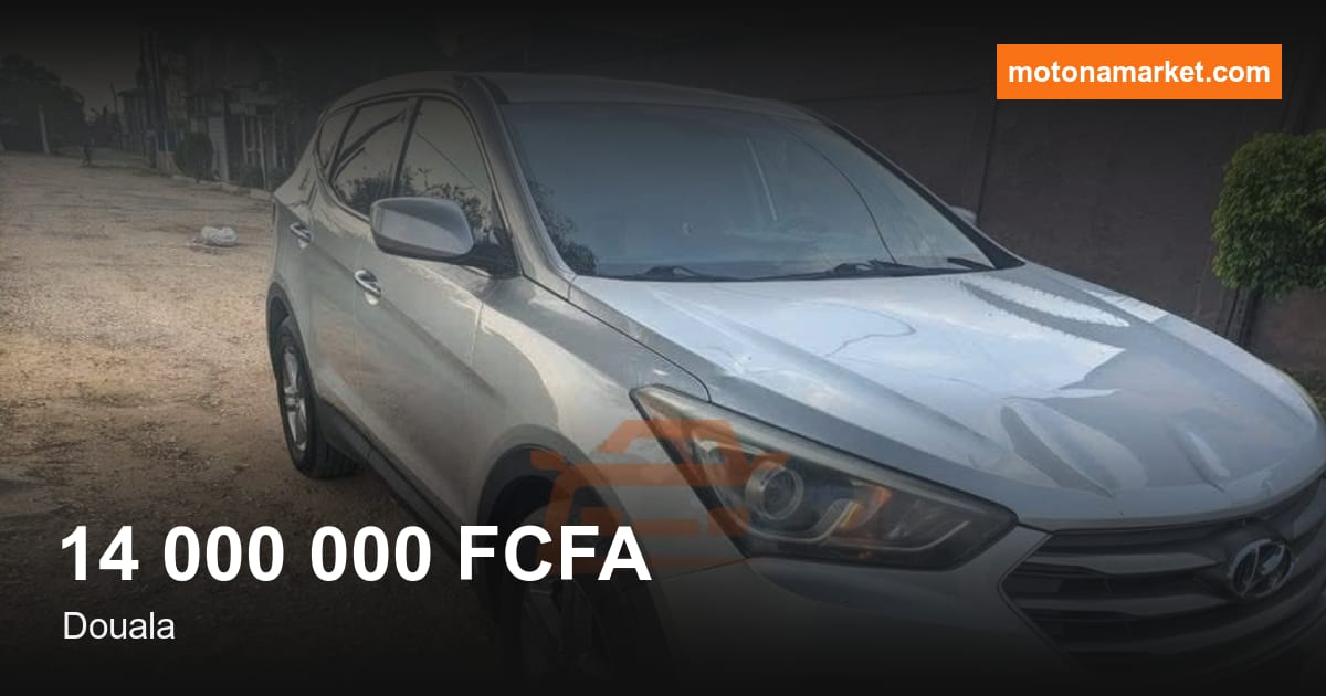 2017 Hyundai Santa Fe à Douala