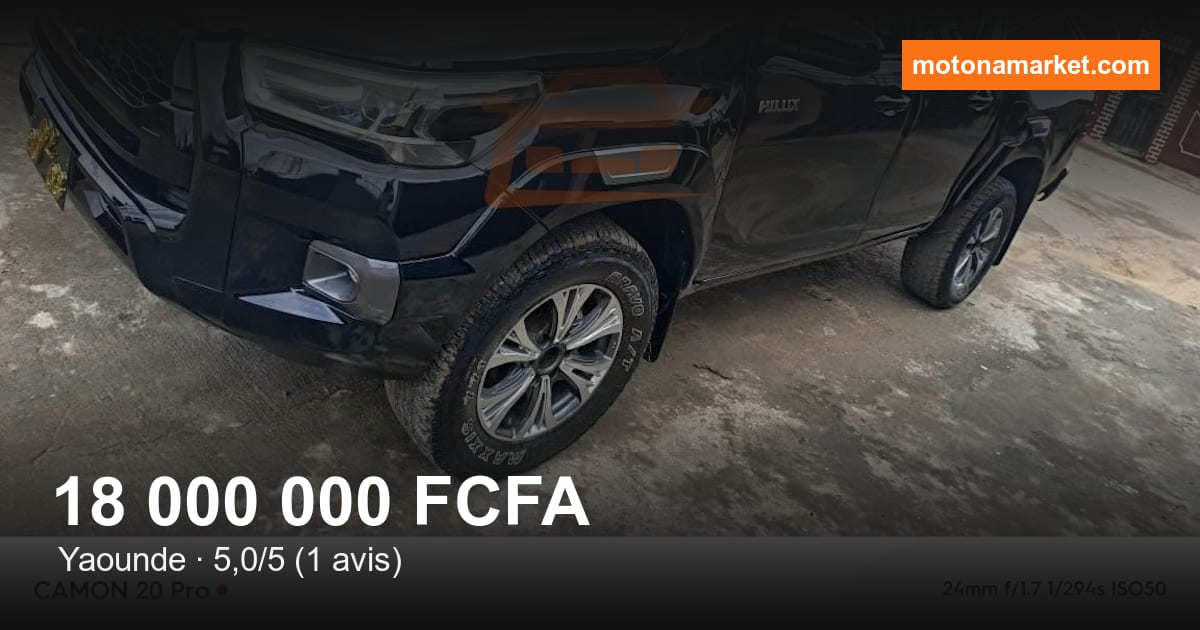 2022 Toyota Hilux à Yaounde