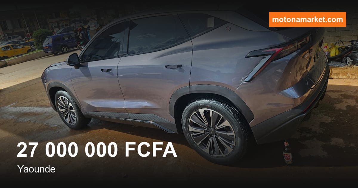 2022 Toyota Rav4 à Yaounde